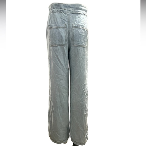 Universal Thread Wide Leg Jeans Inseam 32 - Picture 2 of 8